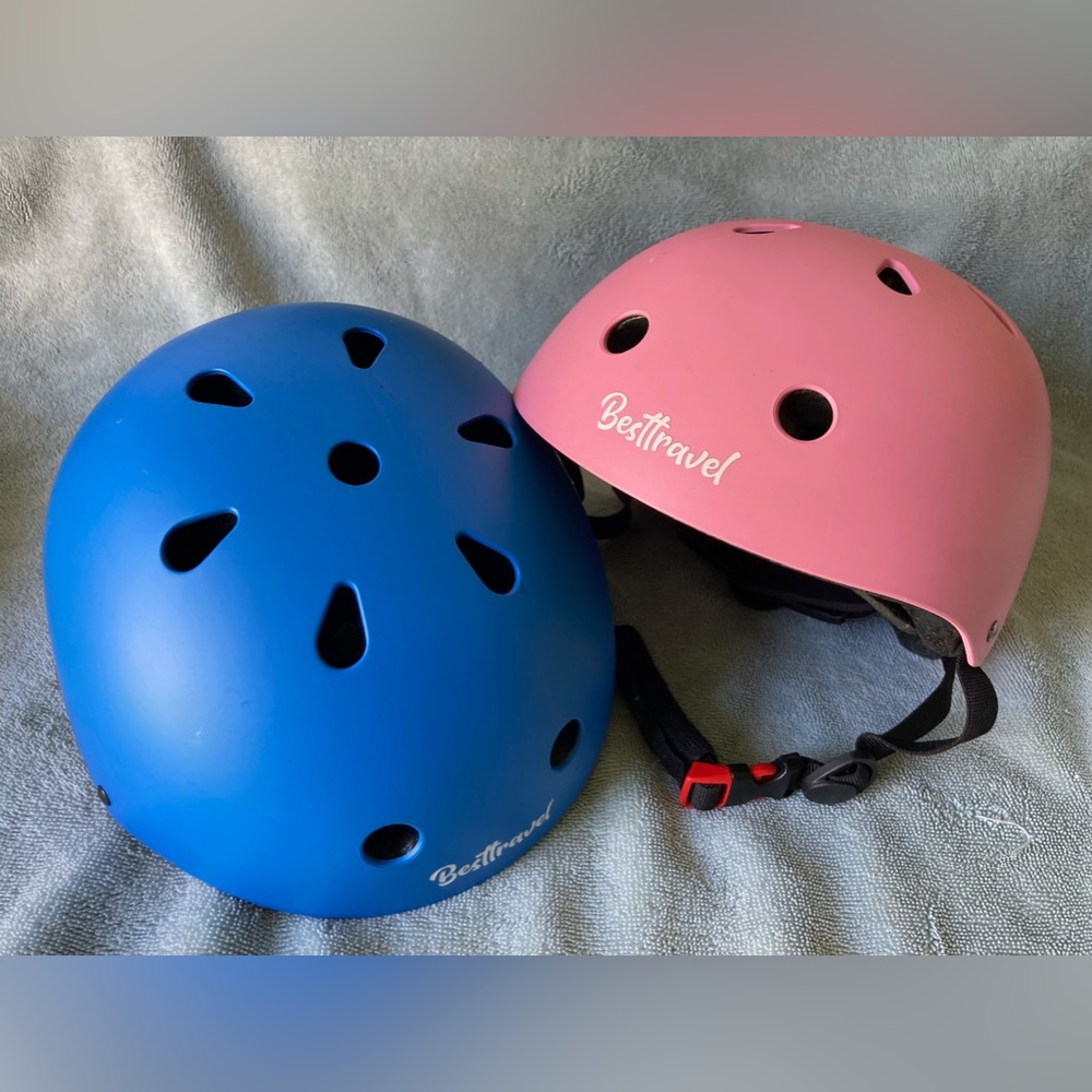 Kids helmets size small